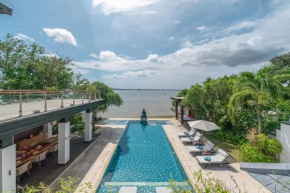 Villa 4 kamar tidur dengan pemandangan laut by Madhava Hospitality